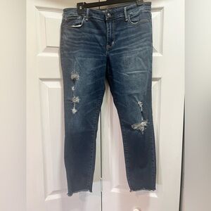 Abercrombie & Fitch Harper ankle 29 /8r distressed jeans raw hem